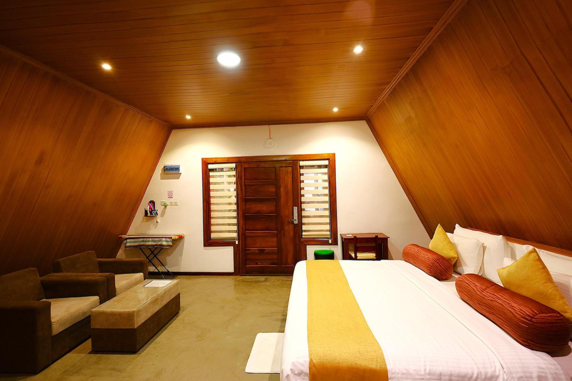 Reecha Resort & Hotel Kilinochchi Extérieur photo