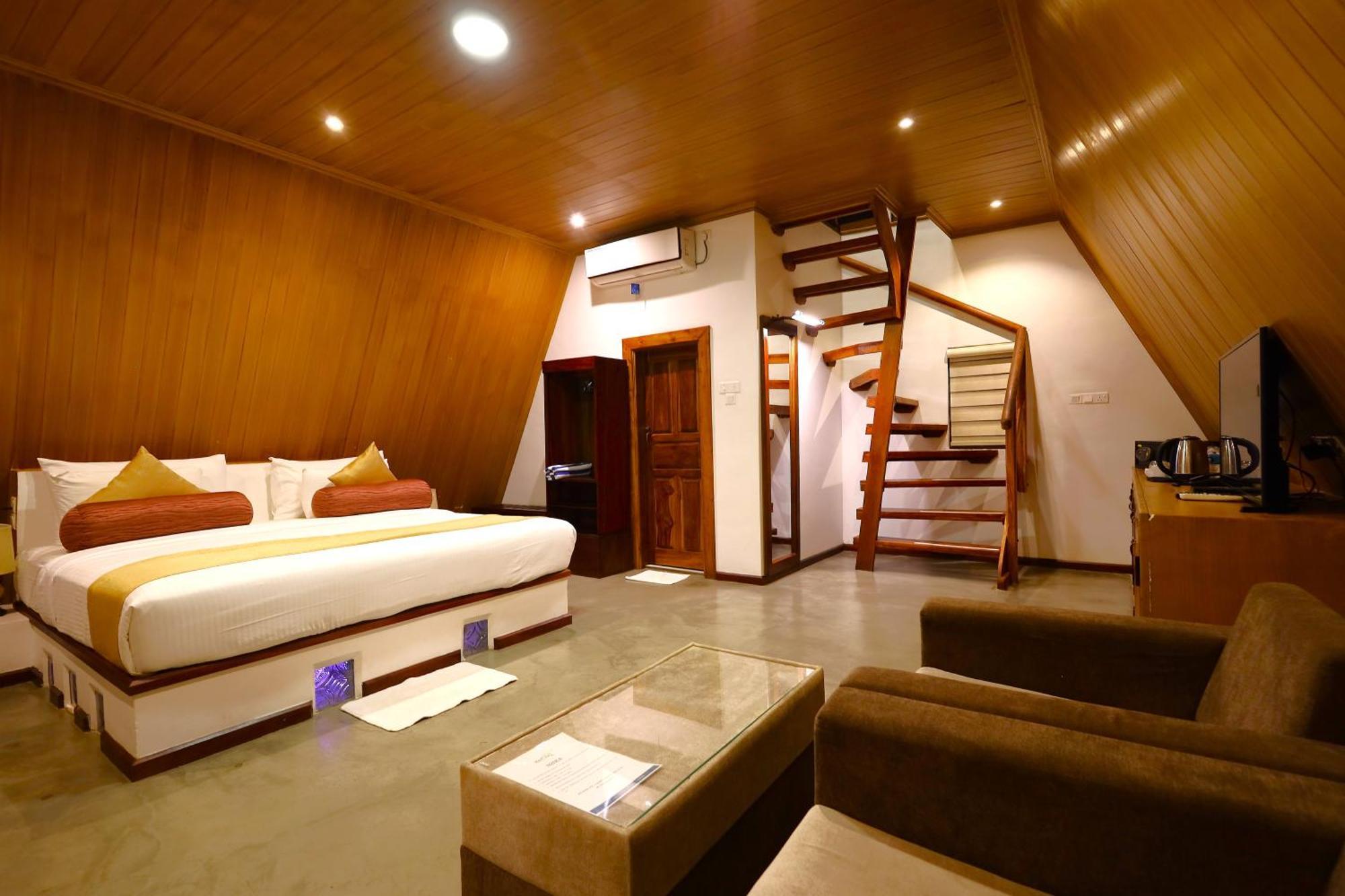 Reecha Resort & Hotel Kilinochchi Extérieur photo